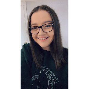 Meet your Posher, Katherine